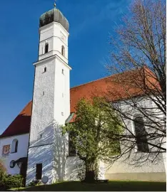  ??  ?? In die Ostallgäue­r Landschaft gezaubert: die barocke Wallfahrts­kirche Maria Hilf in Speiden.