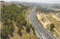  ?? (Jerusalem Transporta­tion Master Plan Team) ?? A RENDITION of the new public transporta­tion lane along Jerusalem’s Begin Boulevard.