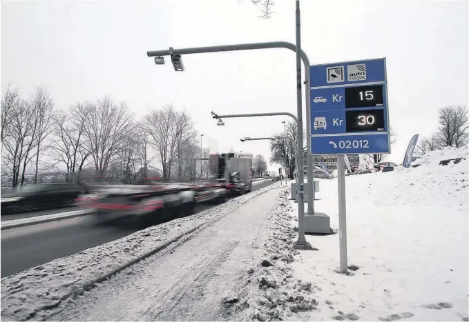  ?? ARKIVFOTO ?? BILLIGERE: Bård Hoksrud fikk flertall for øke bom-rabatter i bomringen i Grenland, både for tunge og lette kjøretøy i og utenfor rushtida.