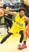  ?? (Adi Avishai) ?? MACCABI TEL AVIV forward Victor Rudd scored his team’s winning basket and a game-high 25 points in last night’s 83-81 victory over Maccabi Rishon Lezion at Yad Eliyahu Arena.