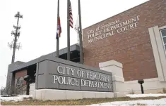  ?? CHARLES REX ARBOGAST/ASSOCIATED PRESS ARCHIVES ?? Changes could be coming to the Police Department in Ferguson, Missouri, if an agreement with the Justice Department is granted final approval by the city.