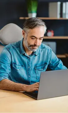  ?? Foto: Shuttersto­ck ?? Intuitivní účet Ovládat online účty zvládne kdokoli – dodavatelé energií se totiž snaží, aby byly co nejvíce jednoduché a intuitivní.