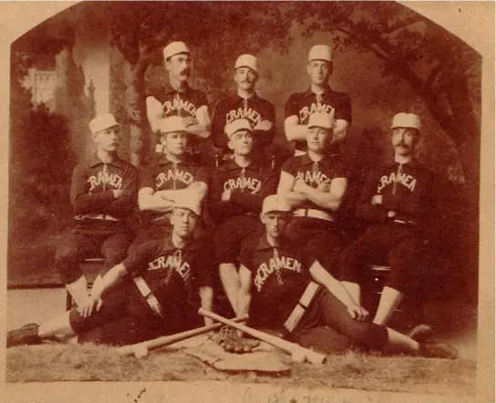  ??  ?? Fred Roberts, top row centre, with the Sacramento Altas, 1890