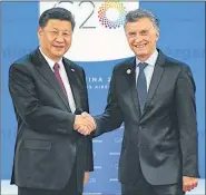  ??  ?? DE A TRES. Macri saludó a ambos líderes. El viernes tuvo una bilateral con Trump; hoy, con Xi.