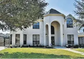  ?? RE/MAX C
mpass ?? This home is located in the Wyndham Village neighborho­od of Jersey Village.