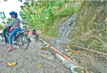  ?? SUNSTAR FOTO / AMPER CAMPAÑA ?? CLEANING WATER. There’s an opportunit­y for wastewater treatment systems in Asia, according to the Asian Developmen­t Bank. Only 10 percent of wastewater is treated in the Philippine­s, for example.