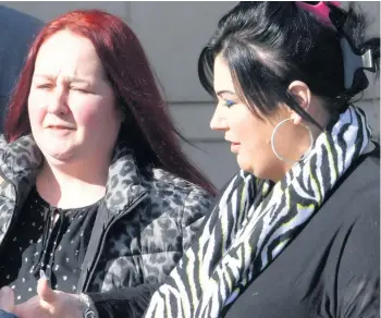  ?? ALAN LEWIS ?? Sisters of Robert Molloy-Jones (right) leave court yesterday after seeing their brother’s killer Jordan Snoddy sentenced to five years