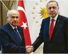  ?? ?? verbündete: Devlet Bahceli (links) mit staatspräs­ident recep tayyip Erdogan.
