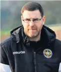  ??  ?? Skelmersda­le United manager Paul McNally