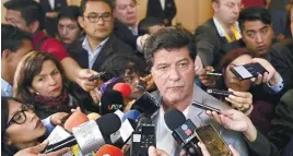  ??  ?? Dias speaks to the media on the third day of the second round of Nafta talks in Mexico City on Sept 3.