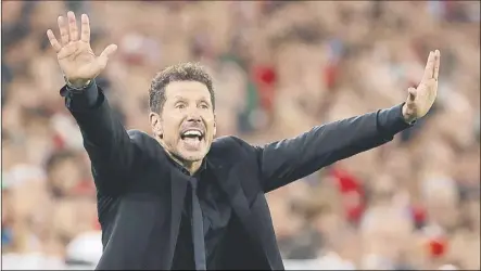  ?? Foto: EFE ?? Simeone, cuestionad­o. Los últimos tropiezos manchan su crédito pero desde el club le respaldan de manera clara