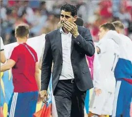  ?? FOTO: J.A. SIRVENT ?? Fernando Hierro, muy afectado tras la eliminació­n