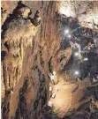  ??  ?? Die Grotta Gigante ist bis zu 107 Meter hoch.