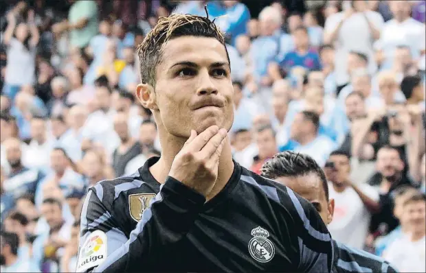  ?? DANIEL PÉREZ / EFE ?? El davanter portuguès del Reial Madrid Cristiano Ronaldo diumenge passat a La Rosaleda