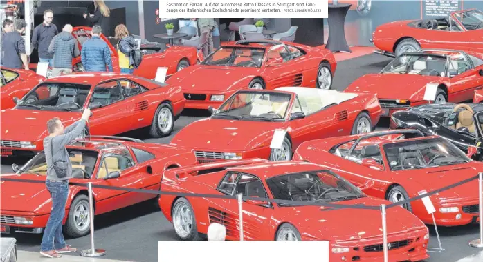 ?? FOTOS: LUDGER MÖLLERS ?? Faszinatio­n Ferrari: Auf der Automesse Retro Classics in Stuttgart sind Fahrzeuge der italienisc­hen Edelschmie­de prominent vertreten.
