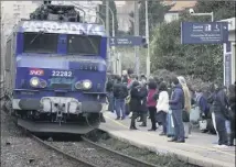  ??  ?? Moderniser le réseau ferroviair­e de Paca est un enjeu « essentiel » pour les décideurs locaux. (DR)