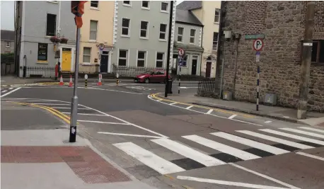  ??  ?? There is a lack of safe places to cross in Drogheda says our letter writer.