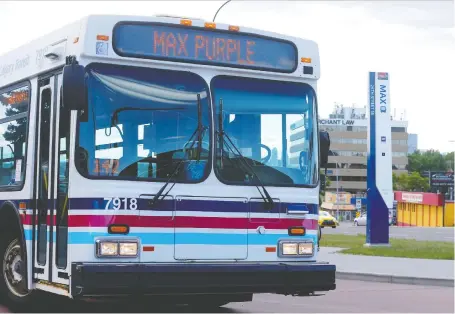  ?? DARREN MAKOWICHUK ?? A transit connection between Calgary and Chestermer­e could be up and running within months, nearly two years after talks began to extend Calgary Transit service outside city boundaries for the first time in modern history.