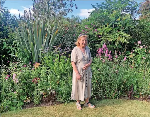  ?? ?? ● Elaine Land is opening her garden on 28 th May for people to go and visit it in support of the Build It Together campaign