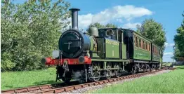  ?? ?? During a photograph­ic run-past at Ashey September 17, No. W11 Newport carries both the head code disc and tail lamp at the same time, a malpractic­e frequently recorded on the Ventnor West branch. JOHN FAULKNER/IOWSR