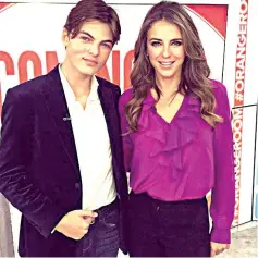  ??  ?? Damian Hurley with his actress mother Elizabeth Hurley.