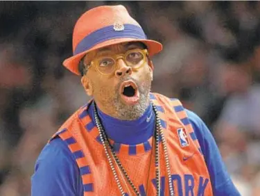 ?? GETTY ?? Longtime Knicks superfan Spike Lee tangled with James Dolan over which entrance he could use.