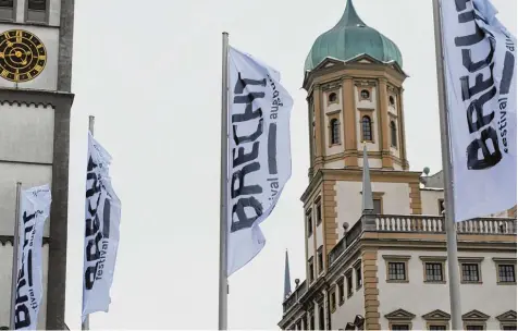  ?? Foto: Ulrich Wagner ?? Der Stadt gilt das nächste Brechtfest­ival 2019. Insbesonde­re die Boomtown Augsburg will Festivalle­iter Patrick Wengenroth in den Blick nehmen.