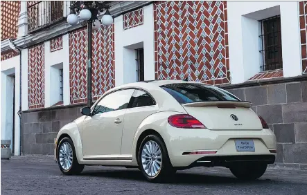  ?? PHOTOS: VOLKSWAGEN ?? The Volkswagen Beetle is going out in style with the Final Edition, a sleek, fun little car.