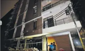  ?? VIRENDRA SINGH GOSAIN/HT PHOTO ?? The building in Shahberi village, which was sealed by the Greater Noida Authority on Saturday.