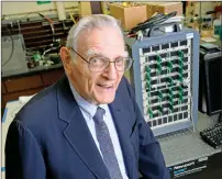  ?? UNIVERSITY OF TEXAS AT AUSTIN VIA THE NEW YORK TIMES) (MARSHA MILLER/THE ?? In a photo from the University of Texas at Austin, John B. Goodenough in his lab at the university in Austin, Texas, 2015.