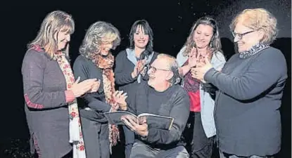  ?? (S. CEJAS) ?? Contagian ganas. Perla Suez, Julia Rossi, Silvia Lachaise, Rubén López, Valeria Daveloza y Estela Smania.