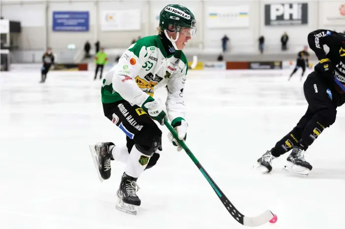  ?? ARKIVBILD: MICHAEL ERICHSEN ?? August Klang lämnar Frillesås och har istället skrivit på gör Gripen Trollhätta­n.