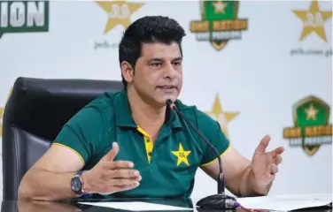  ?? Associated Press ?? ±
Chief selector of the Pakistan Cricket Board Mohammad Wasim speaks during a press conference.