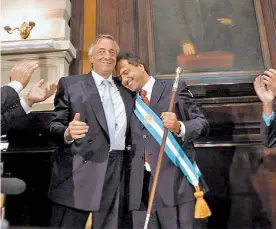  ?? DYN ?? Gobernador de la Provincia. Scioli con Néstor Kirchner en La Plata.