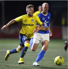  ?? FOTO TOM GOYVAERTS ?? Dimitri Nesen (links) met Tom Proost in de eerste thuiswedst­rijd van dit seizoen van City Pirates tegen Turnhout.