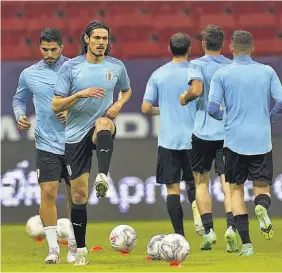  ?? ?? Aporte. Cavani es de los más experiment­ados para los charrúas.