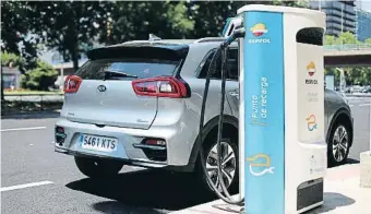  ??  ?? Kia anunció hace poco un programa enfocado a impulsar la compra de eléctricos