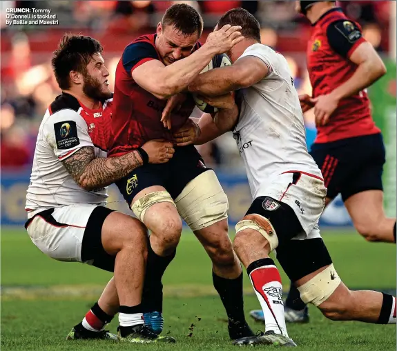  ??  ?? CRUNCH: Tommy O’Donnell is tackled by Baille and Maestri