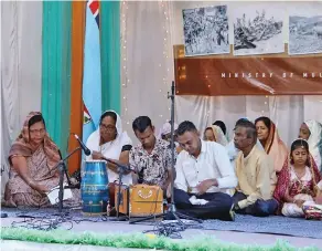  ?? Photo: Fiji Government ?? ENTERTAINE­RS DURING THE 145TH GIRMIT CELEBRATIO­NS.