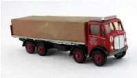  ??  ?? Also based on a 1950s Dinky Supertoys Foden chassis is this AEC Mammoth MkV-cabbed model.