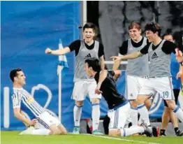  ?? Foto: Efe ?? Juanmi celebra su primer gol con los suplentes.