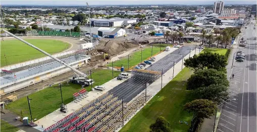  ?? WARWICK SMITH/ STUFF ?? Work to complete the new speedway pits at the Arena should be finished in time for teams’ champs.