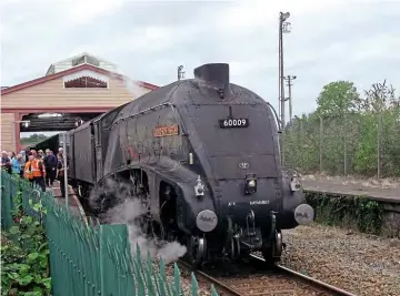  ??  ?? Below: No. 60009 Union of South Africa is pictured at Frome on the 8.15am Paddington to Minehead ‘West Somerset Express’ charter on August 18, 2018. DON BENN