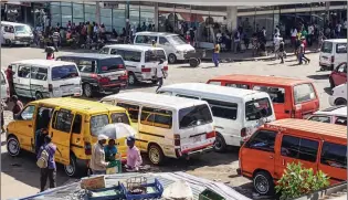  ?? ?? Kombis in Bulawayo line up in December 2019 to load passengers