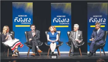  ?? Picture: ZAK SIMMONDS ?? TALK: Mercury associate editor Amanda Ducker with Professor Richard Eccleston, left, TasTAFE chief Jenny Dodd, Blue Edge Property’s John Huizing and Bernard Salt.