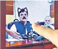  ??  ?? Shaukat Yousafzai’s press conference went viral, thanks to an accidental ‘cat filter’