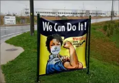  ?? Michael S. Williamson/Washington Post ?? A sign at the entrance to an Amazon warehouse in Bessemer, Ala., where workers rejected unionizati­on in a vote that ended March 29.