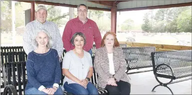  ?? PHOTOS BY LYNN KUTTER ENTERPRISE-LEADER ?? Farmington Mayor Ernie Penn, back left, stands with members of Farmington Cemetery Associatio­n board of directors: (front, left) Monica Ness, Melisa Williams, Karen Pike; back, Paul Williams, board president. (Not pictured are Wayne Patton, Gary Noe).