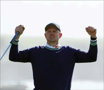  ?? GODOFREDO A. VÁSQUEZ — THE ASSOCIATED PRESS ?? Justin Rose, of England, reacts after making a par putt on the 18th green of the Pebble Beach Golf Links to win the AT&T Pebble Beach Pro-Am golf tournament on Monday.