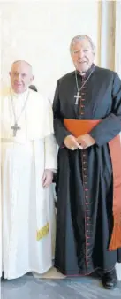  ?? (Photo: AP) ?? Pope Francis (left) stands next to Cardinal George Pell on the occasion of their private meeting at the Vatican, on October 12, 2020.